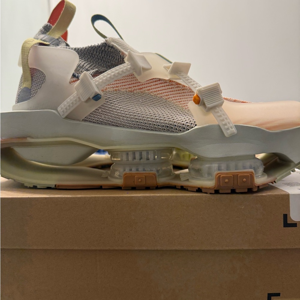 Nike ISPA Road Warrior Sneakers
